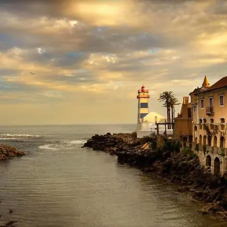 Golden Апартаменты *